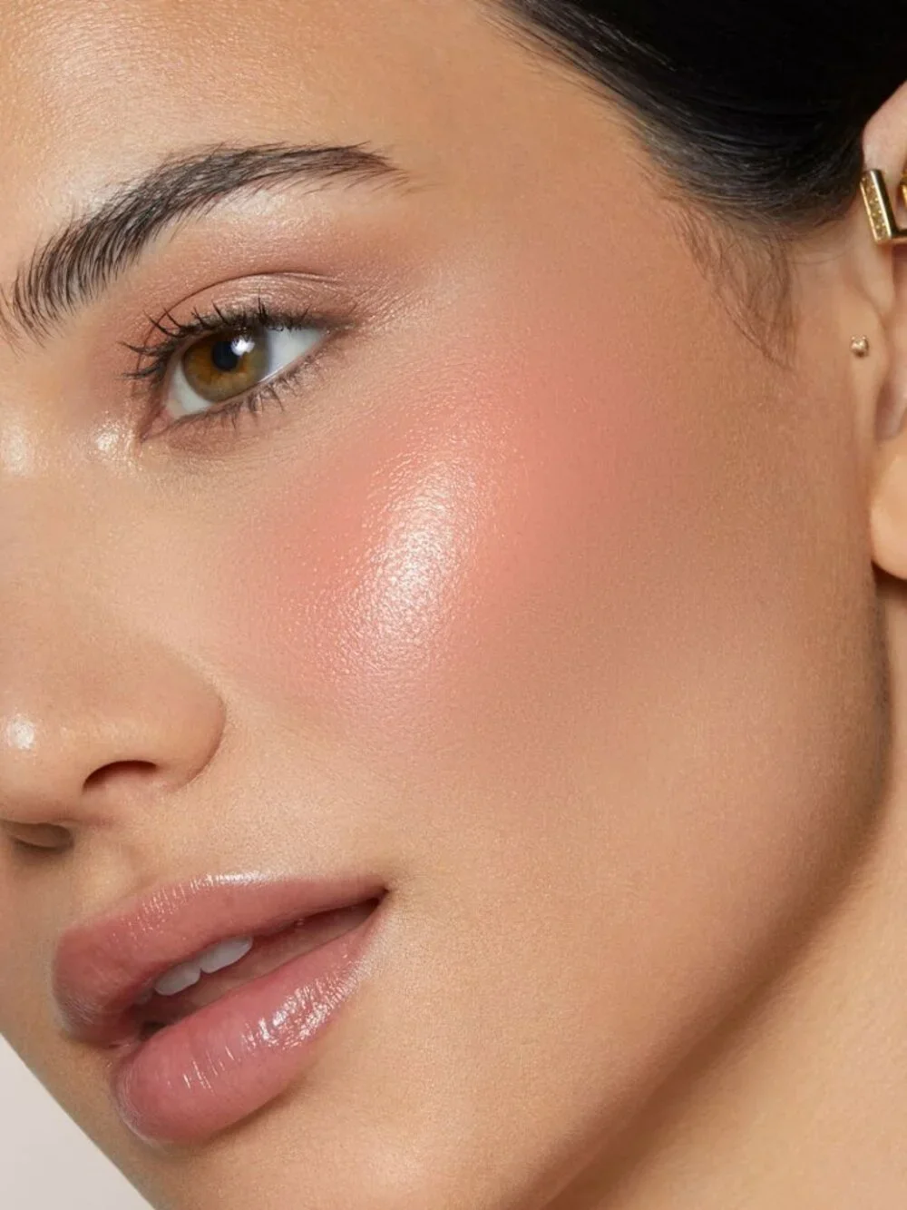 EM Cosmetics 🌸em cosmetics